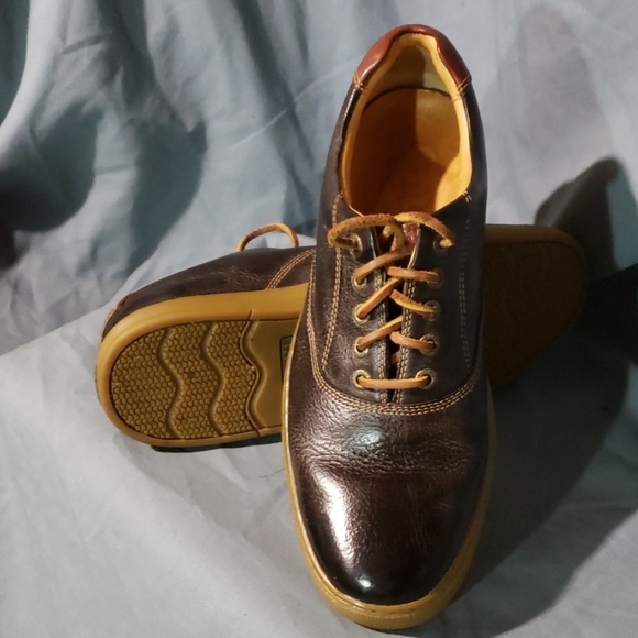 Sperry Gold Cup Sneakers - Picture 4 of 4